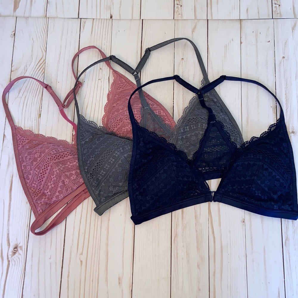 VS | Lace Bralettes (set of 3)